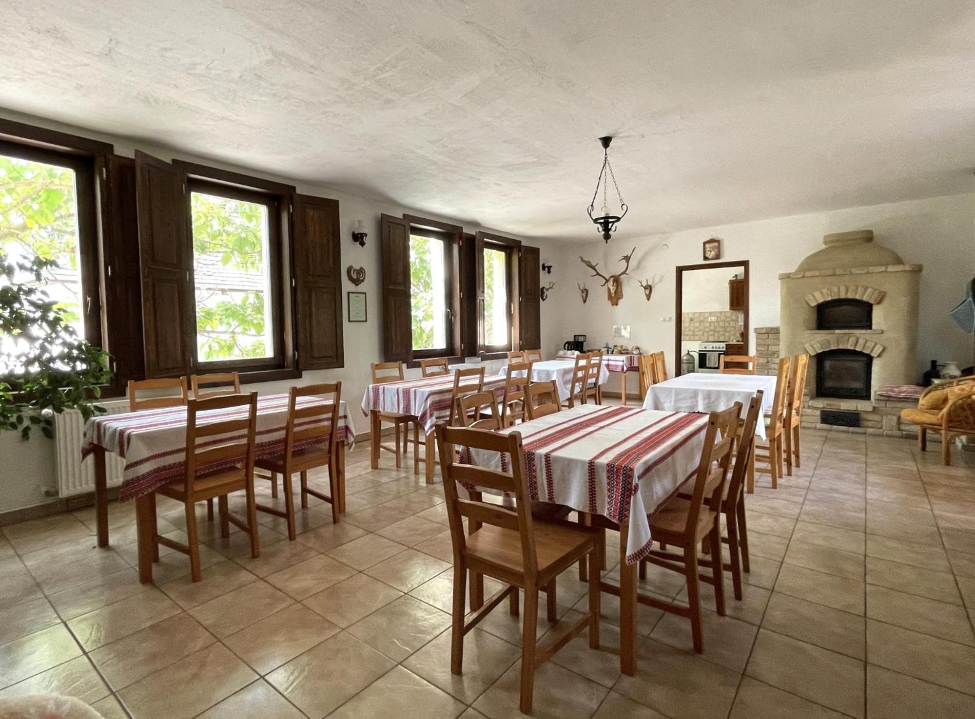 Vadászkürt Vendégfogadó Alsonyek Exterior foto